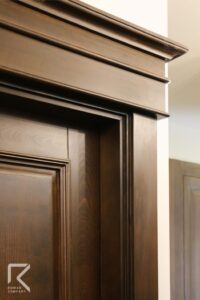 Luxurious-solid-wooden-door-03