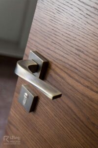 دستگیره درب اتاق