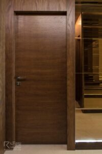 درب اتاق چوبی شیک و مدرن