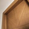 درب اتاق منهتن، جزئیات طرح هندسی و چهارچوب از نزدیک