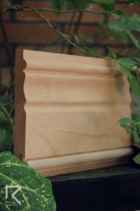 قرنیز 12 سانتی تمام چوب کلاسیک