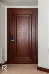 طرح درب ورودی کلاسیک