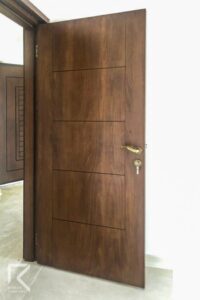 درب سی ان سی روکش چوب مدرن