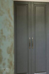 کمد دیواری اتاق خواب نئوکلاسیک طوسی