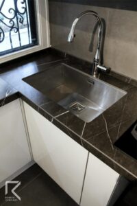 کابینت های گلاس سینک ظرفشویی مدرن