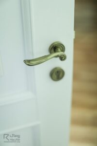 دستگیره درب سفید پوششی