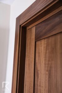 چهارچوب درب روکش گردو ابلق