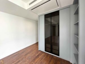 کمد شیشه ای جاکارتا