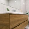 کابینت روشویی کاما، کابینت چوبی معلق با کشوهای بزرگ