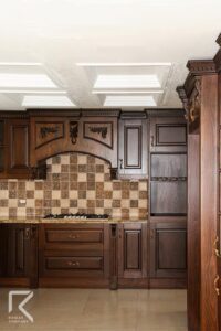 کابینت چوبی لاکچری بالای گاز