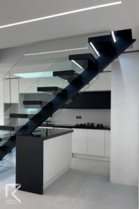 آشپزخانه مدرن سفید مشکی