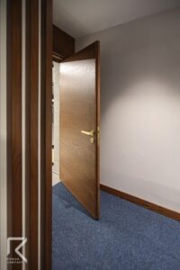 درب فریم لس با روکش چوب بلوط