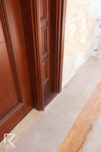 درب ویلایی کتیبه دار