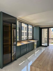 کابینت شیشه ایی ریچلند