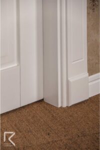 طراحی درب سفید ورودی