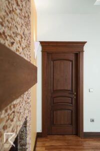 قیمت درب تمام چوب کلاسیک قوس دار