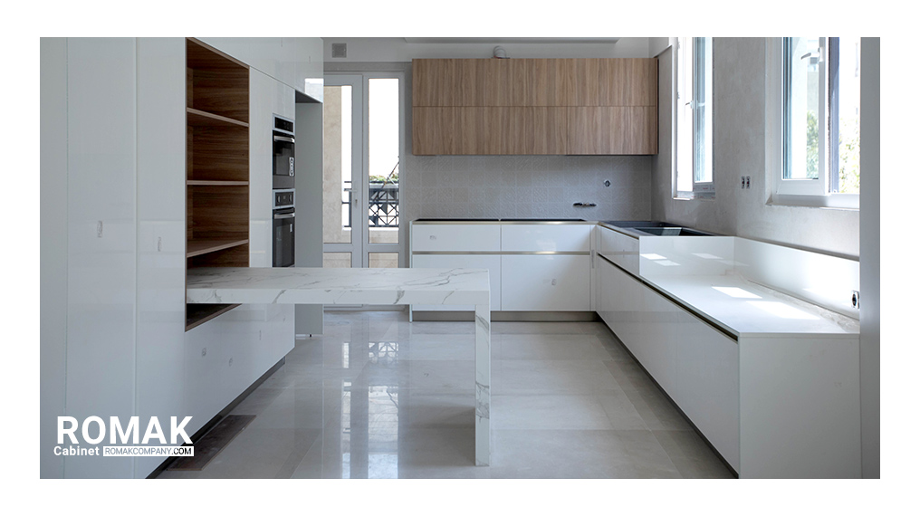 کابینت های گلاس اجرا شده توسط روماک