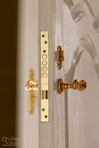 درب داخلی تمام چوب