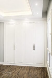 کمد سفید چوبی تک قاب نئوکلاسیک