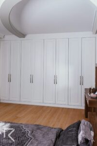 کمد سفید چوبی اتاق خواب نئوکلاسیک