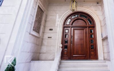 درب لابی شیشه خور