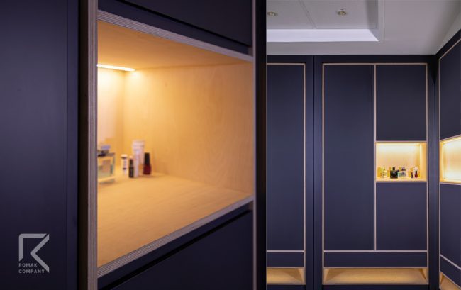 کمد مدرن داری قفسه باز