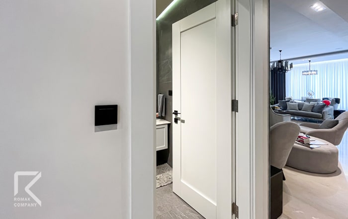 در سرویس چوبی لوکس