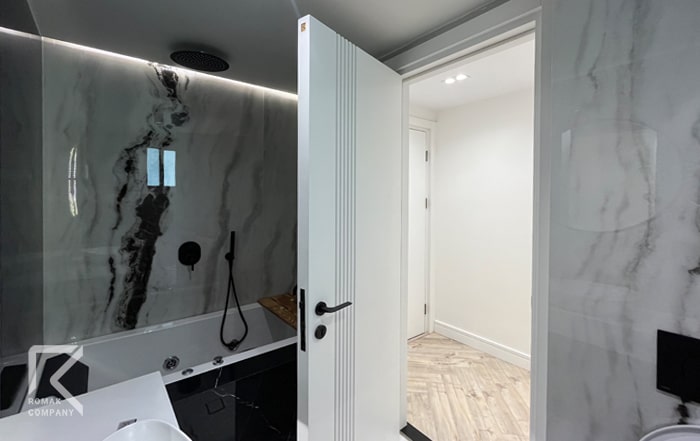 درب سرویس بهداشتی