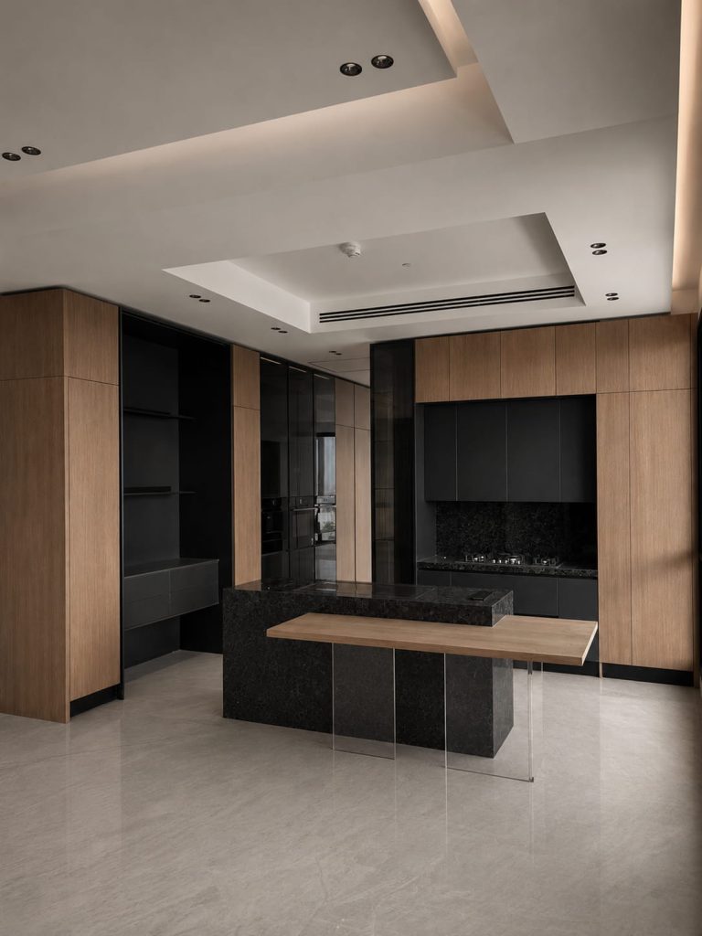کابینت دو رنگ سفید و رنگ چوب اوک لند